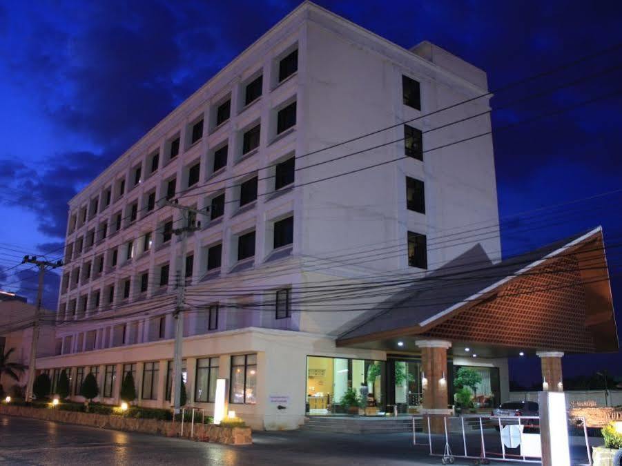 Ayutthaya Grand Hotel Esterno foto